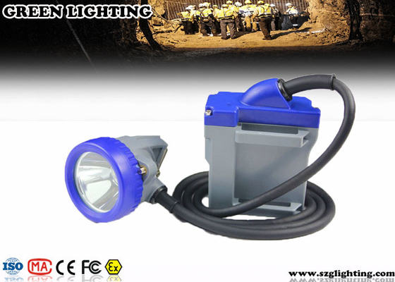 Luci del casco di estrazione mineraria della prova dell'acqua
