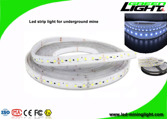 L'esterno di RGB ha condotto le lampade fluorescenti con protezione adesiva, lampade fluorescenti impermeabili
