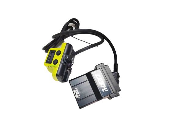 4.07W 14Ah Lampada da miniera a LED con cavo IP68 Impermeabile 25000lux Resistente agli urti Lampada da miniera con schermo OLED per miniere di carbone, oro e roccia