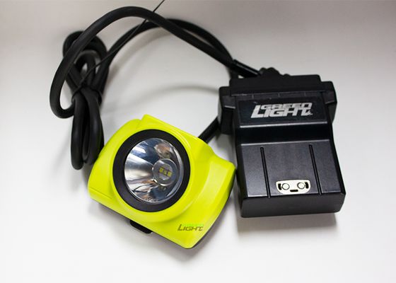 4.07W 14Ah Lampada da miniera a LED con cavo IP68 Impermeabile 25000lux Resistente agli urti Lampada da miniera con schermo OLED per miniere di carbone, oro e roccia