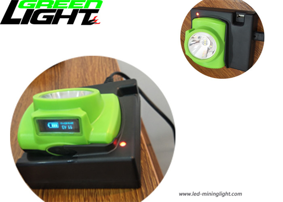 Carbone LED che estrae carico leggero di 13000 LUX Rechargeable Cap Lamp Support USB