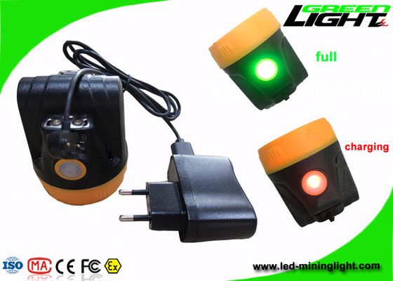 3.7V le luci ricaricabili del casco LED, minatori ricoprono il materiale senza cordone dell'ABS delle lampade
