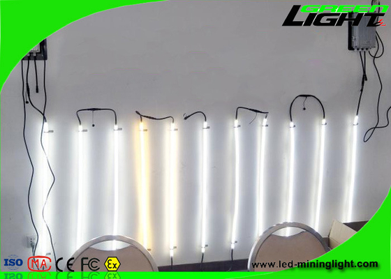 5050 bianchi luminosi hanno condotto le luci del nastro della striscia, lampade fluorescenti principali a pile
