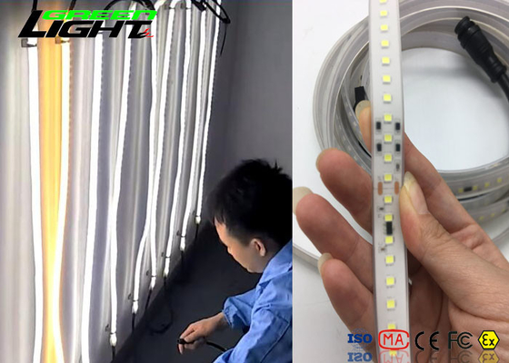 Luce flessibile principale bianca calda del nastro, lampade fluorescenti principali impermeabili sopra protezione corrente