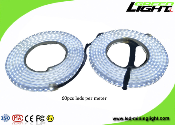 SMD5050 22Lum 16W/M Led Flexible Strip accende 5500K-6000K