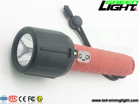 Luce di fiaccole ricaricabile 10W IP68 del caricatore 3000lux 750mA di USB