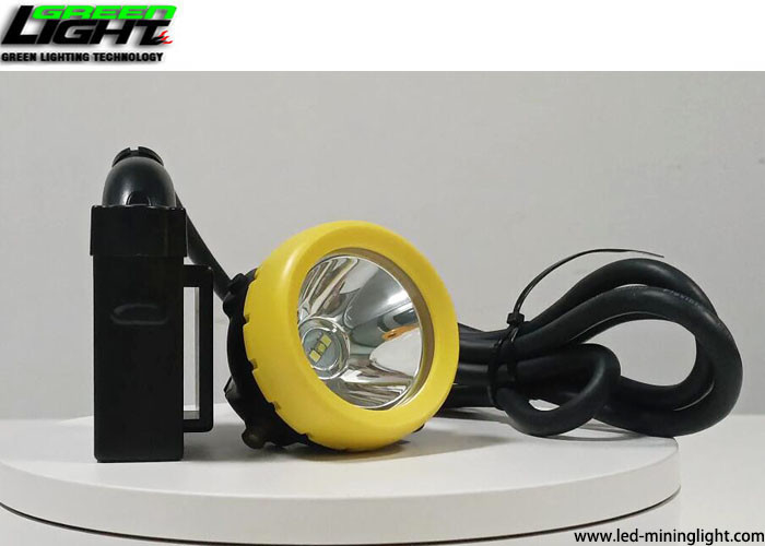 Sicurezza LED che estrae il CE ricaricabile del faro 15000lux 6.8Ah del casco leggero LED approvato