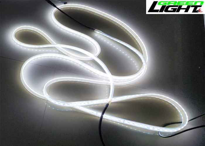 Tutti nelle lampade fluorescenti flessibili di modellatura di un LED riscaldano/materiale bianco fresco del silicio di colore