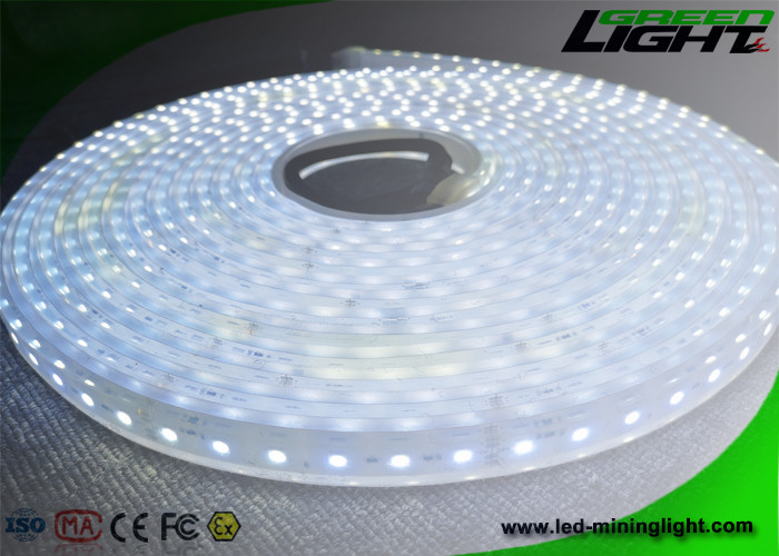 Tensione del materiale di Sillicone del lume delle lampade fluorescenti flessibili di Cree Chip LED alta/controllo temporaneo